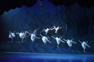 撮影　(有)テス・大阪