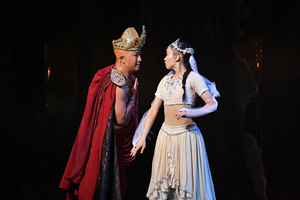 撮影　(有)テス・大阪