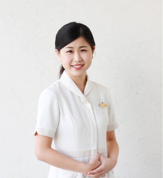 河村百華