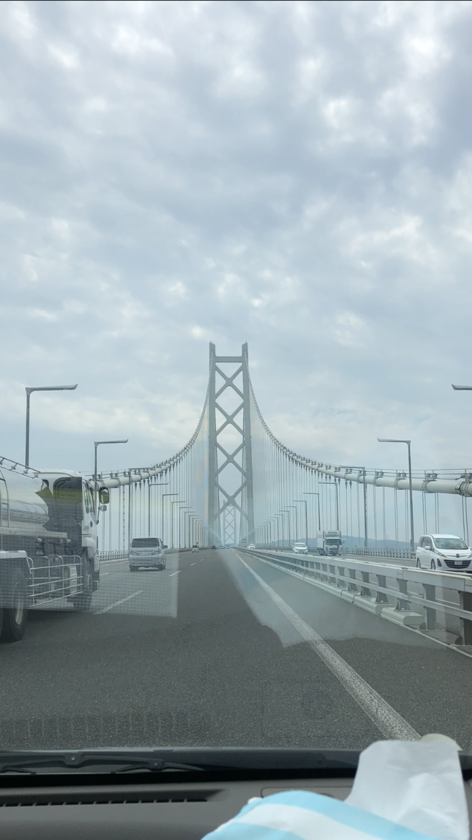 明石海峡大橋。